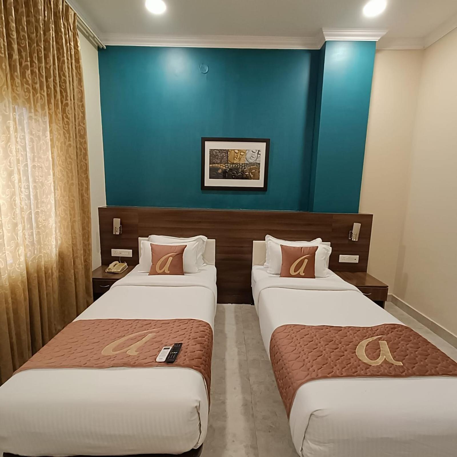 Astra Hotels & Suites Whitefield Near To Nallurahalli Metro Station And Ktpo 벵갈루루 외부 사진